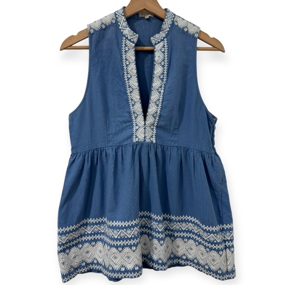 Suno Embroidered Peplum Split V-Neck Top Size 6